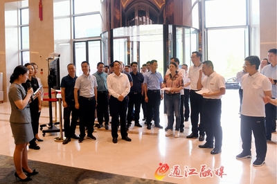 孫輝帶隊督導天府旅游名縣創建工作，全面提升旅游咨詢服務水平